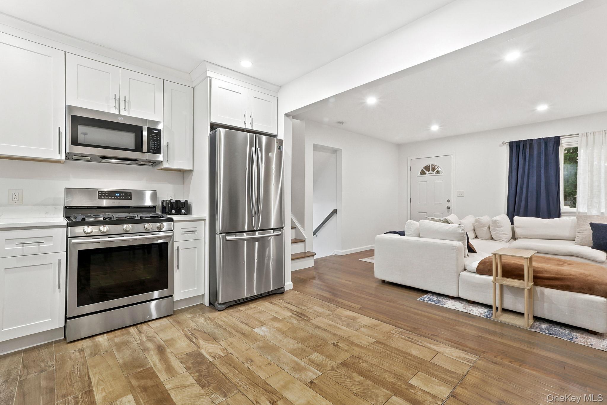 Single Family Riverview Drive Dutchess County, NY 12524, MLS-1024753-12