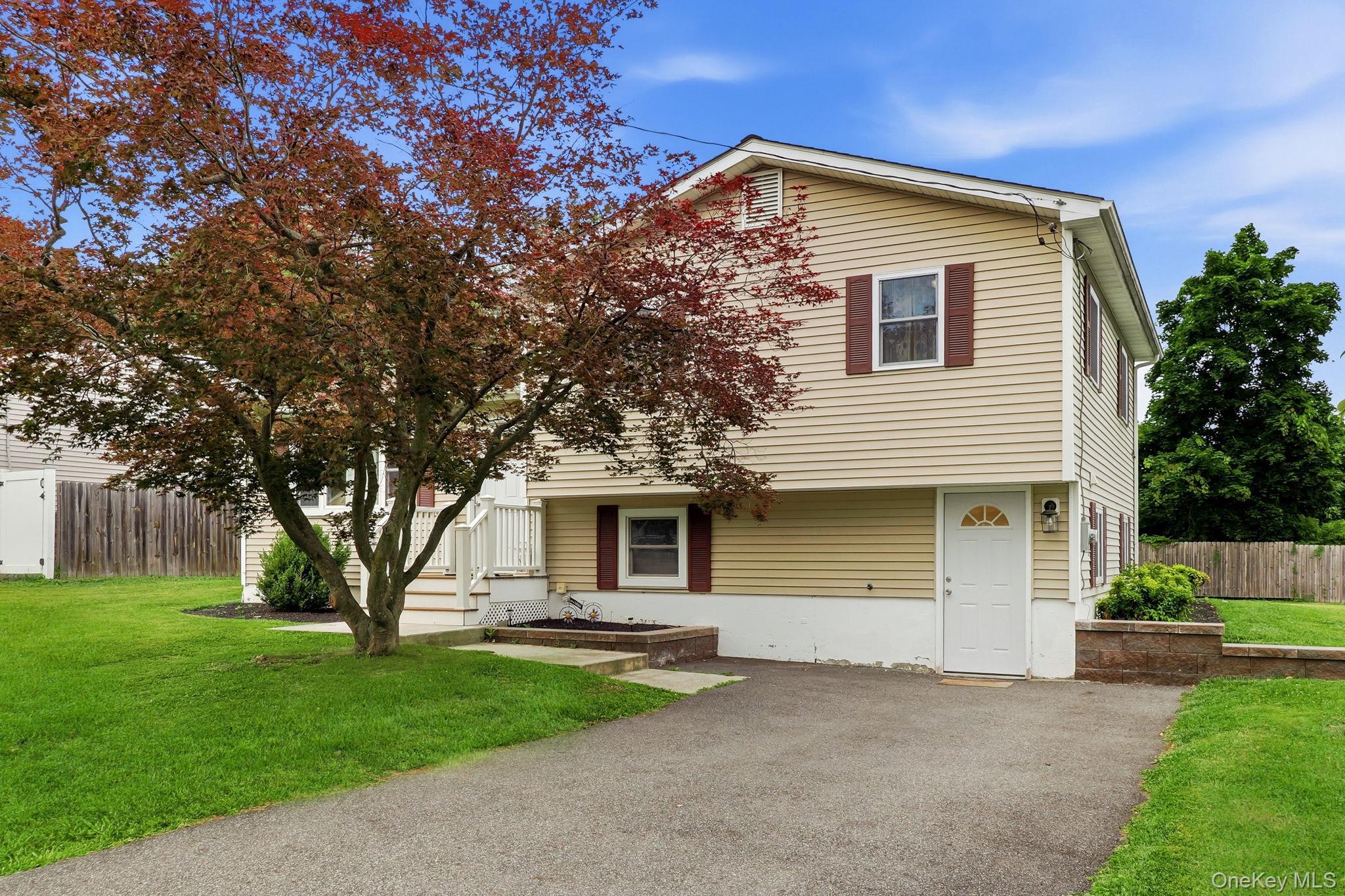 Single Family Riverview Drive Dutchess County, NY 12524, MLS-1024753-3