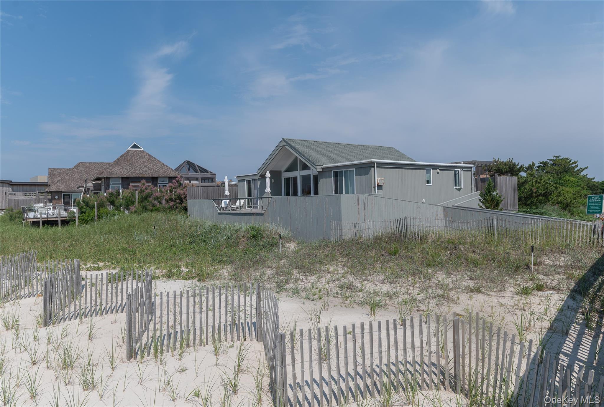 Single Family Gale Avenue  Suffolk County, NY 11770, MLS-1024784-22