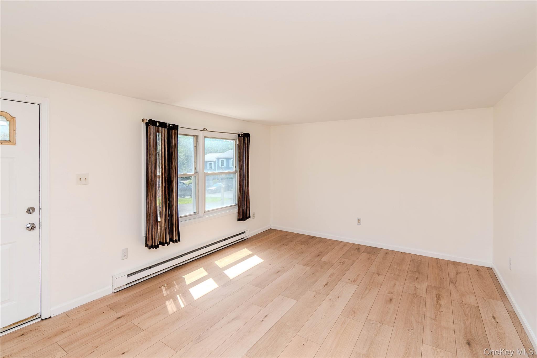 Single Family Rinaldi Boulevard Dutchess County, NY 12601, MLS-1024789-10