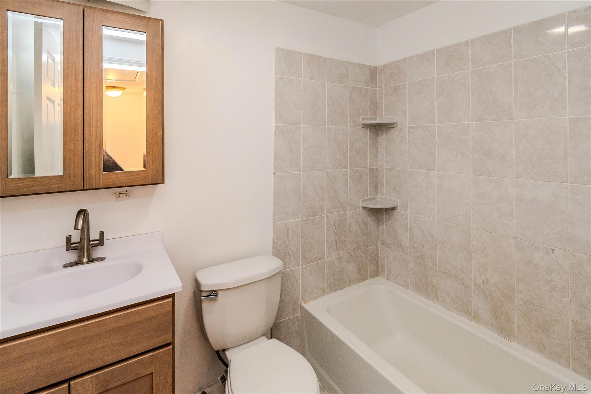 Single Family Rinaldi Boulevard Dutchess County, NY 12601, MLS-1024789-17