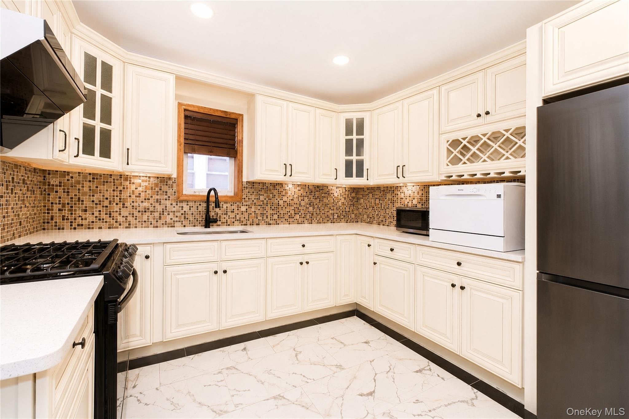 Single Family E 35th Street  Brooklyn, NY 11234, MLS-1024814-12
