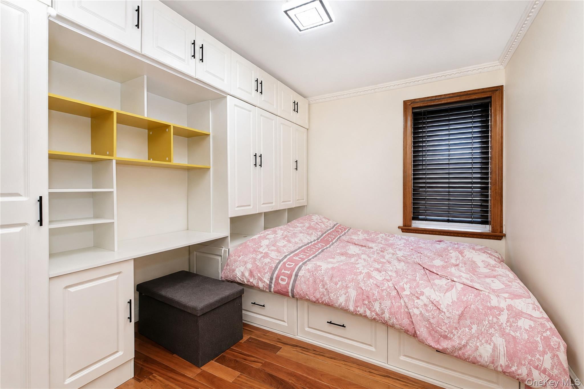 Single Family E 35th Street  Brooklyn, NY 11234, MLS-1024814-18