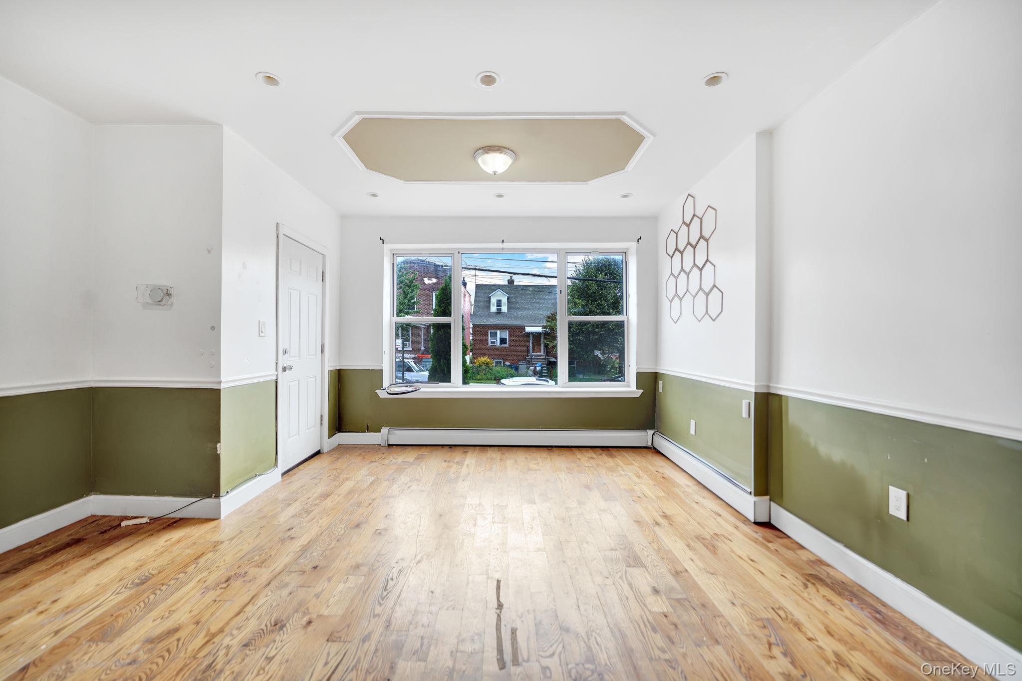 Single Family Quimby Avenue Bronx, NY 10473, MLS-1024832-16