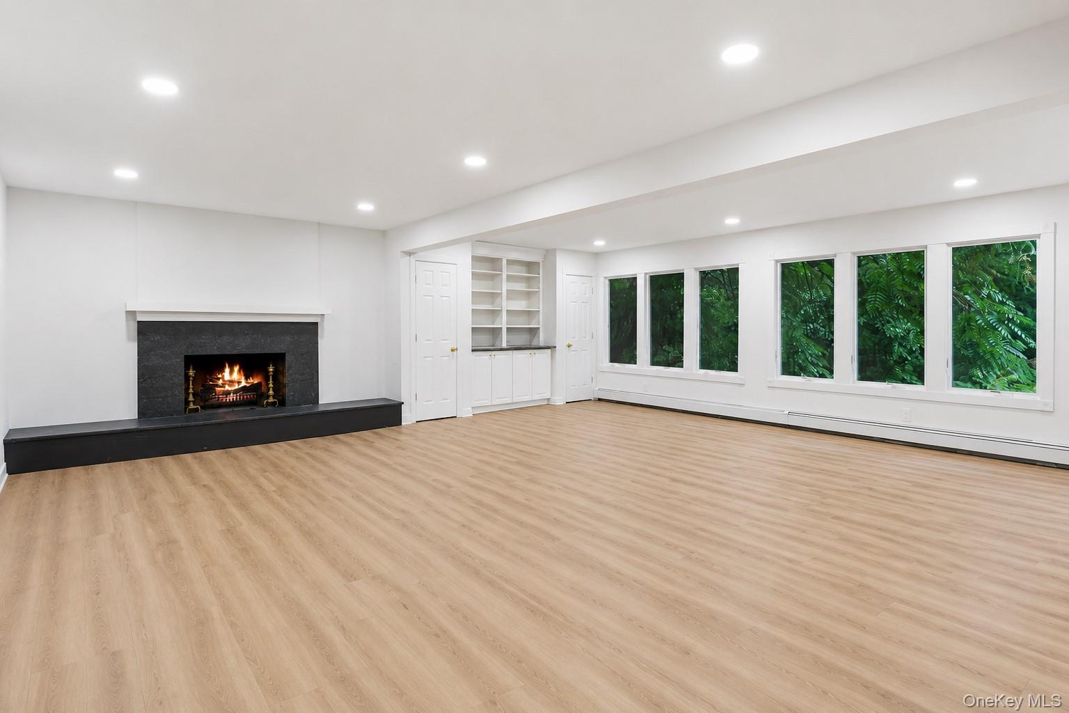 Single Family Shore Road Suffolk County, NY 11766, MLS-1024841-10