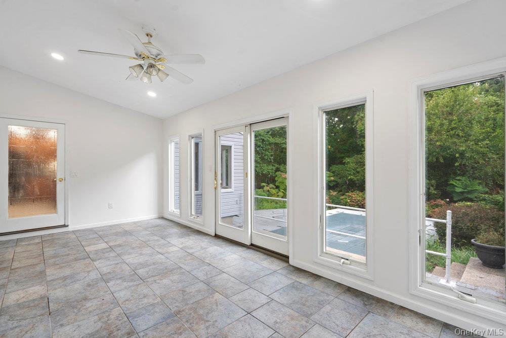 Single Family Shore Road Suffolk County, NY 11766, MLS-1024841-17