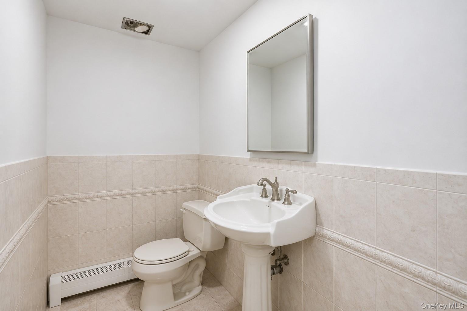 Single Family Shore Road Suffolk County, NY 11766, MLS-1024841-18