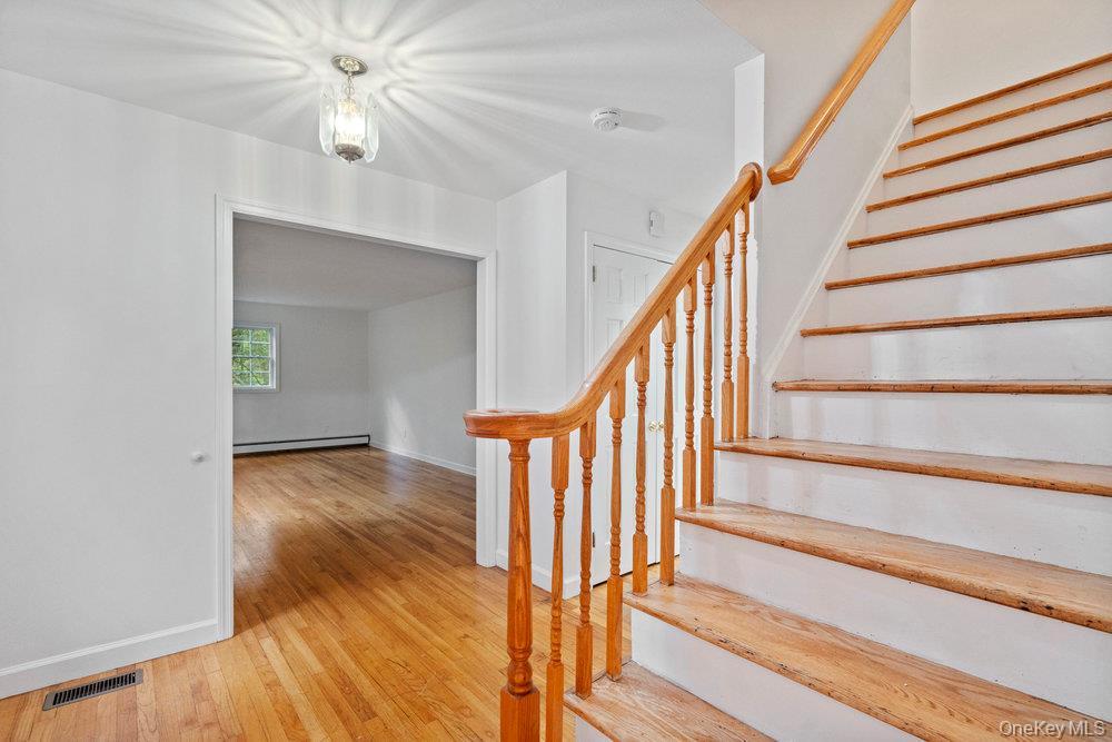 Single Family Shore Road Suffolk County, NY 11766, MLS-1024841-20