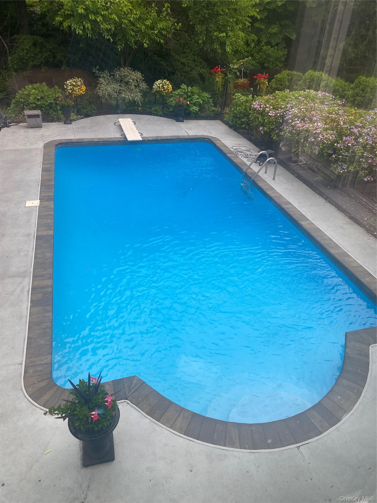 Single Family Shore Road Suffolk County, NY 11766, MLS-1024841-31