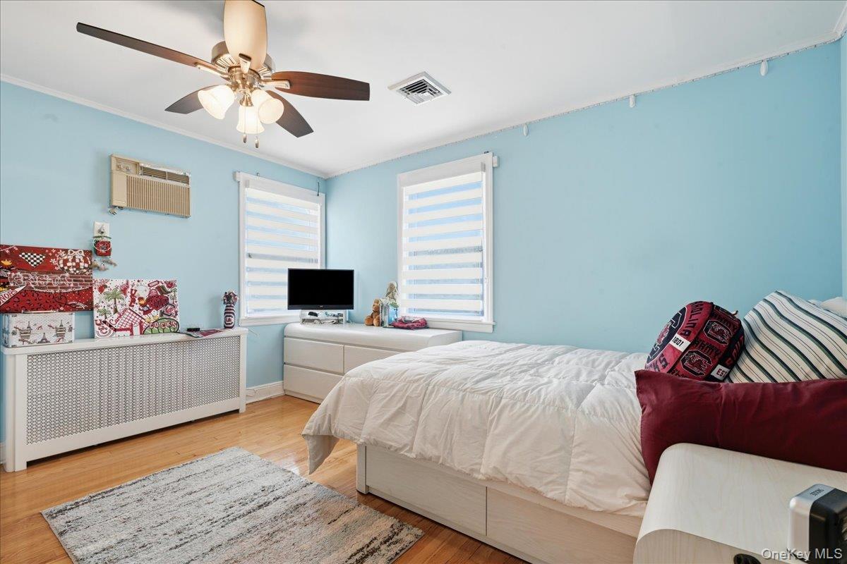 Single Family Harvey Avenue  Nassau County, NY 11572, MLS-1024857-23