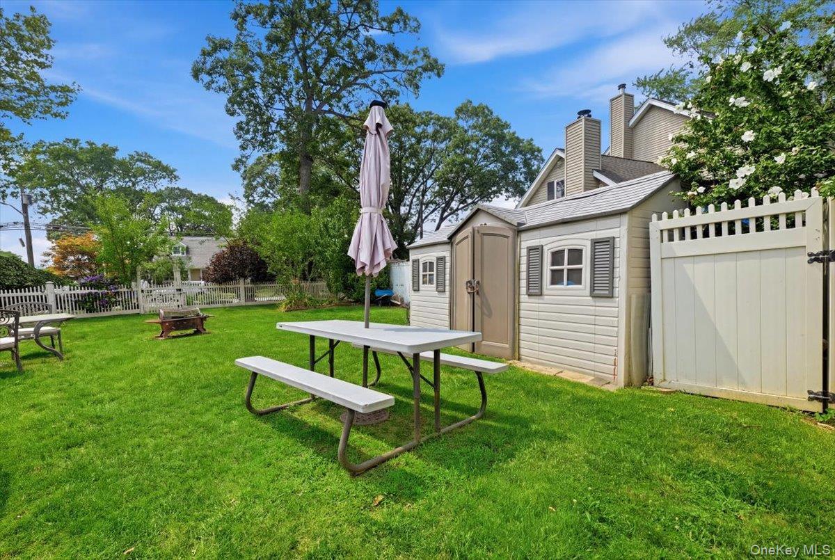 Single Family Harvey Avenue  Nassau County, NY 11572, MLS-1024857-33