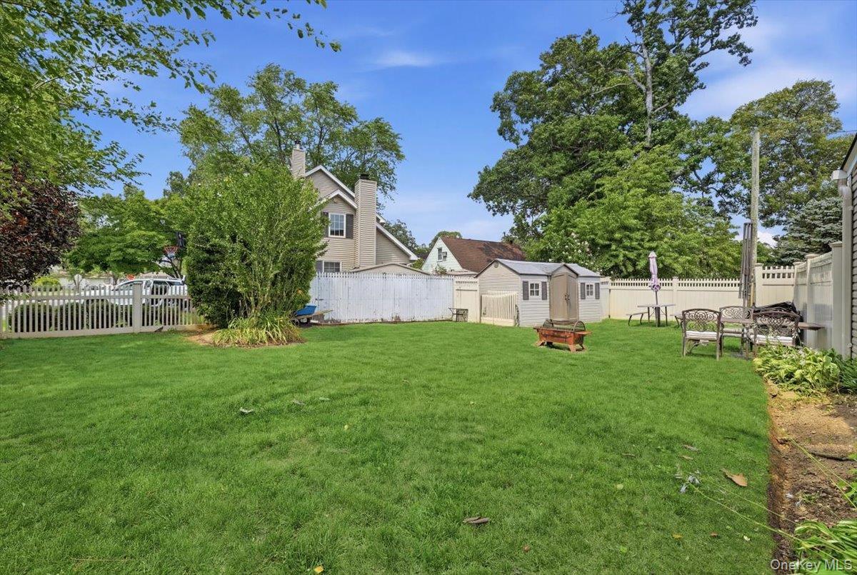Single Family Harvey Avenue  Nassau County, NY 11572, MLS-1024857-35