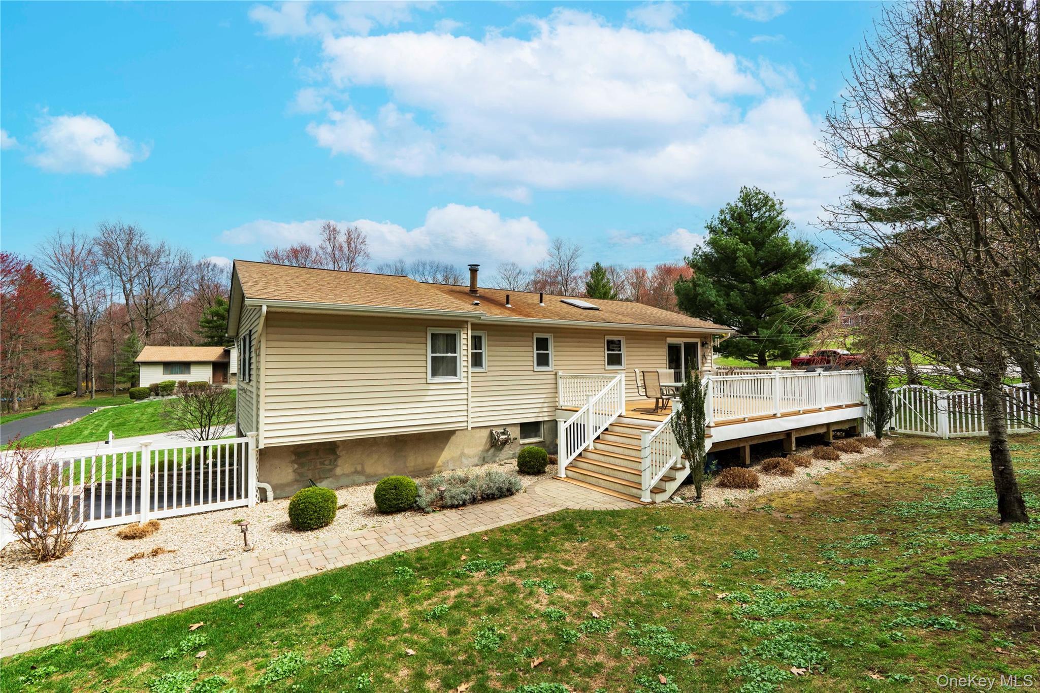 Single Family Tanglewood Lane  Dutchess County, NY 12603, MLS-1024864-20
