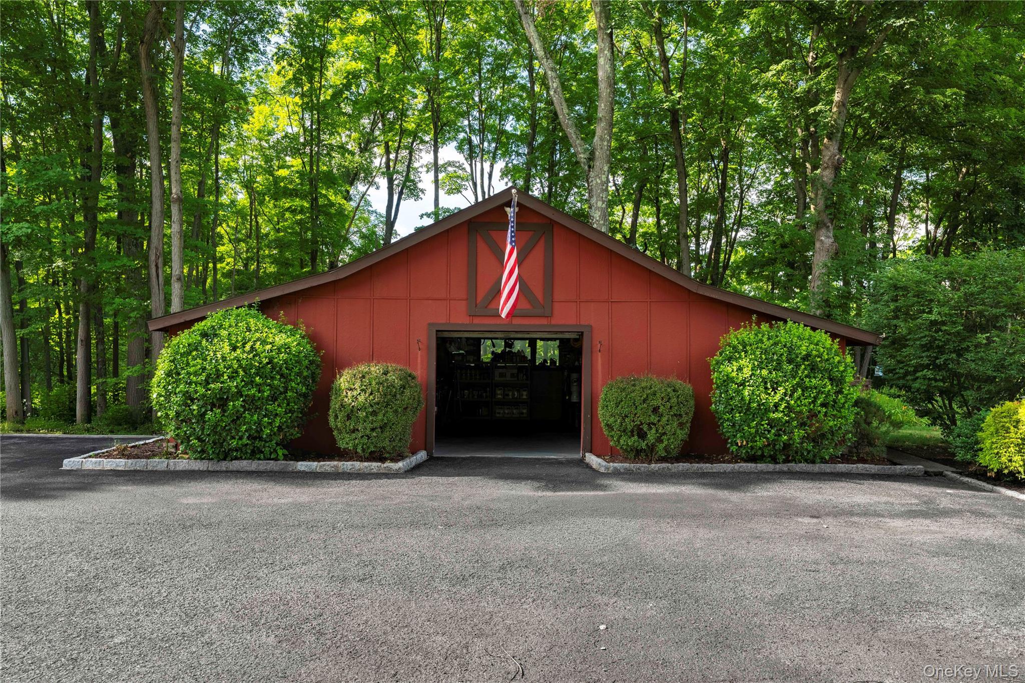 Single Family Traver Road  Dutchess County, NY 12569, MLS-1024869-32