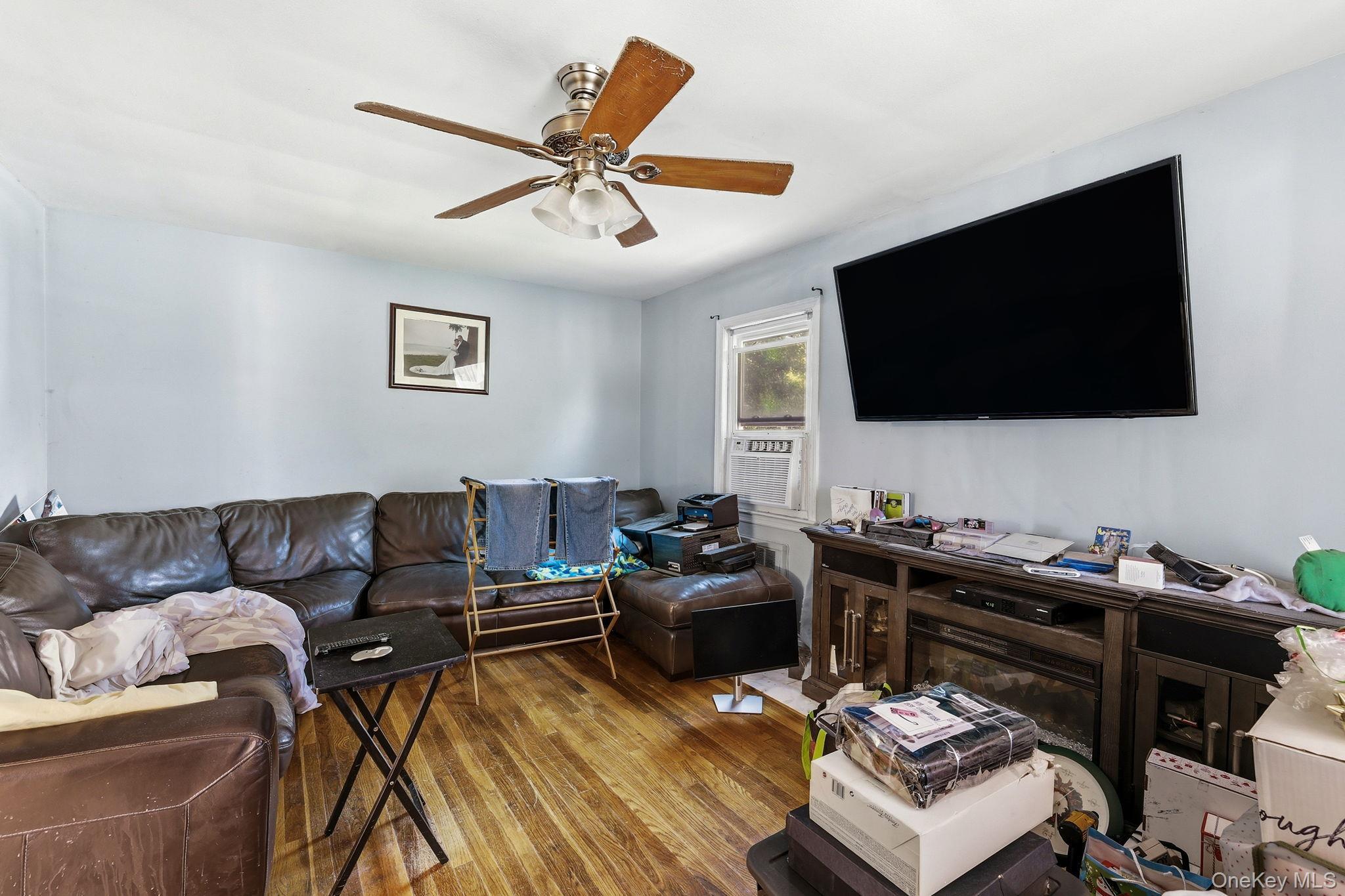 Single Family New Avenue Westchester County, NY 10704, MLS-1024882-13