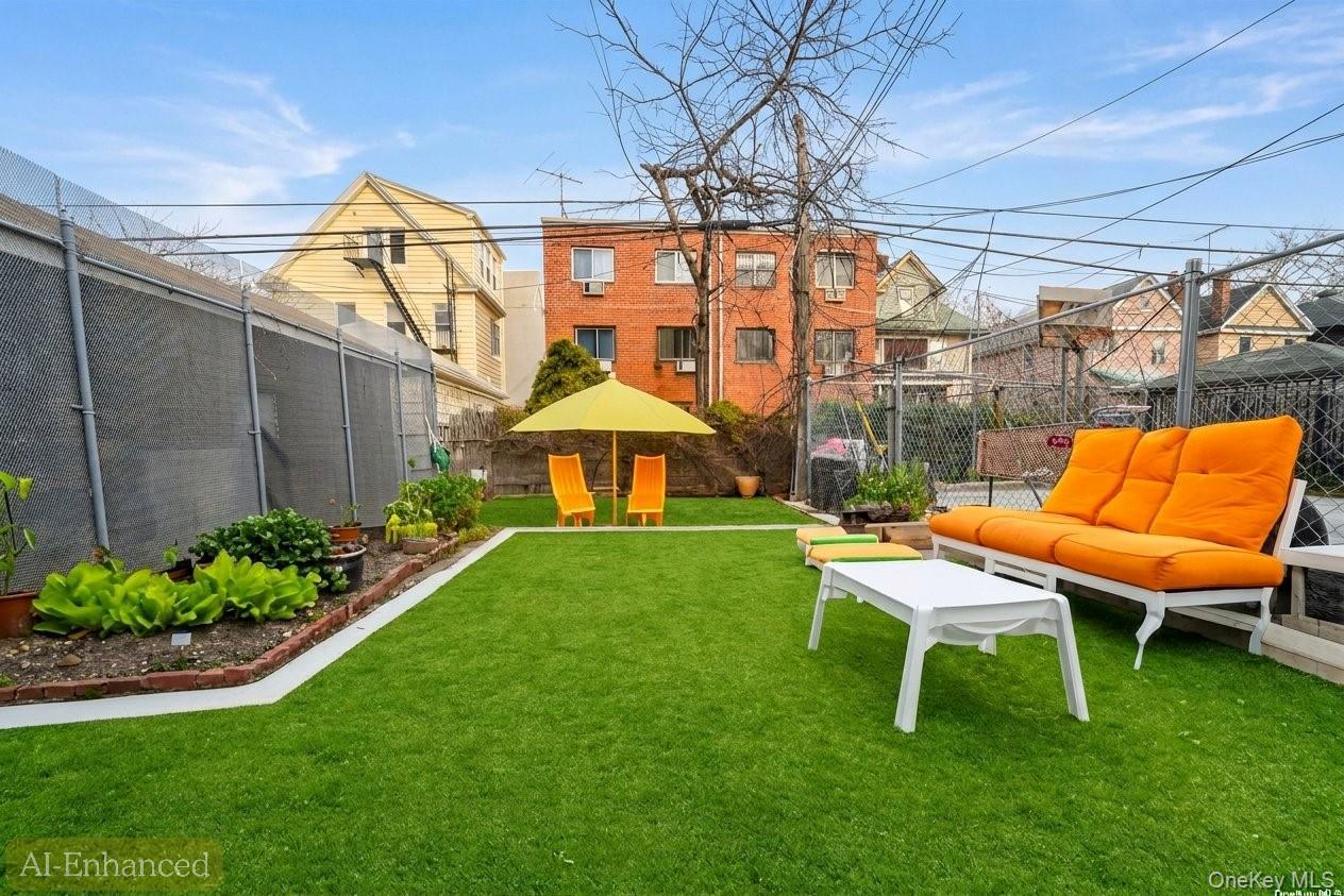 Single Family 69th Street Queens, NY 11377, MLS-1024888-18