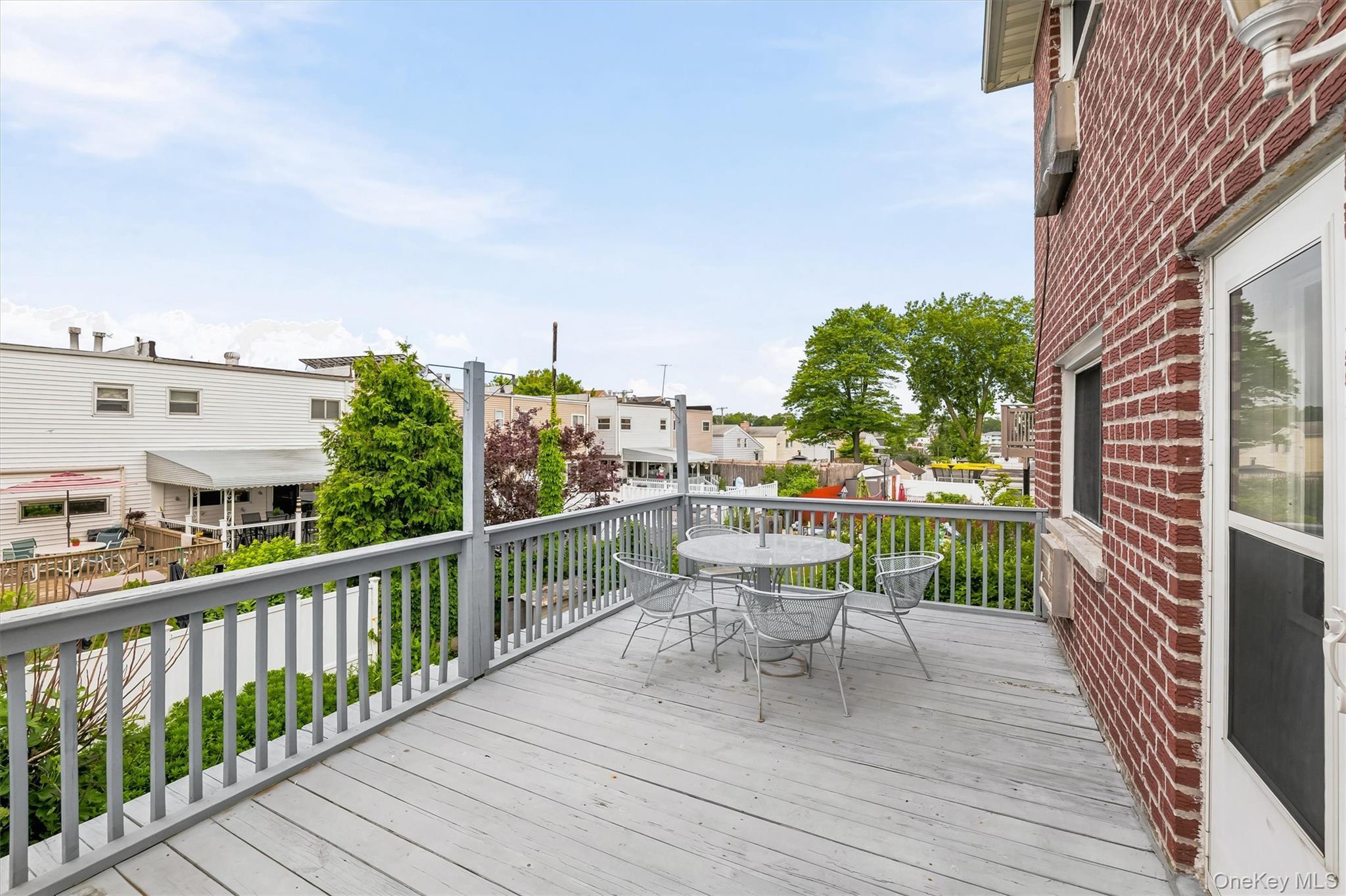 Single Family Giegerich Place Bronx, NY 10465, MLS-1024904-35