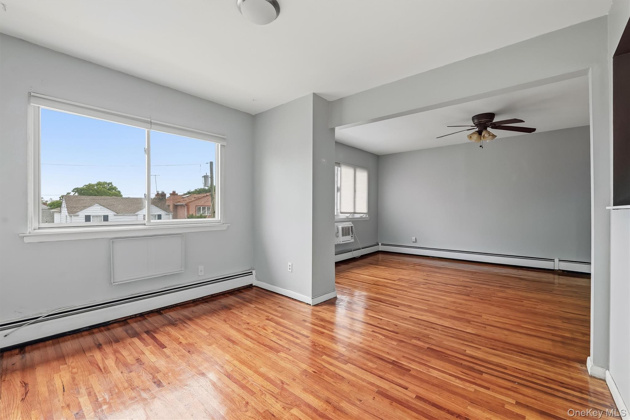 Single Family Giegerich Place Bronx, NY 10465, MLS-1024904-39