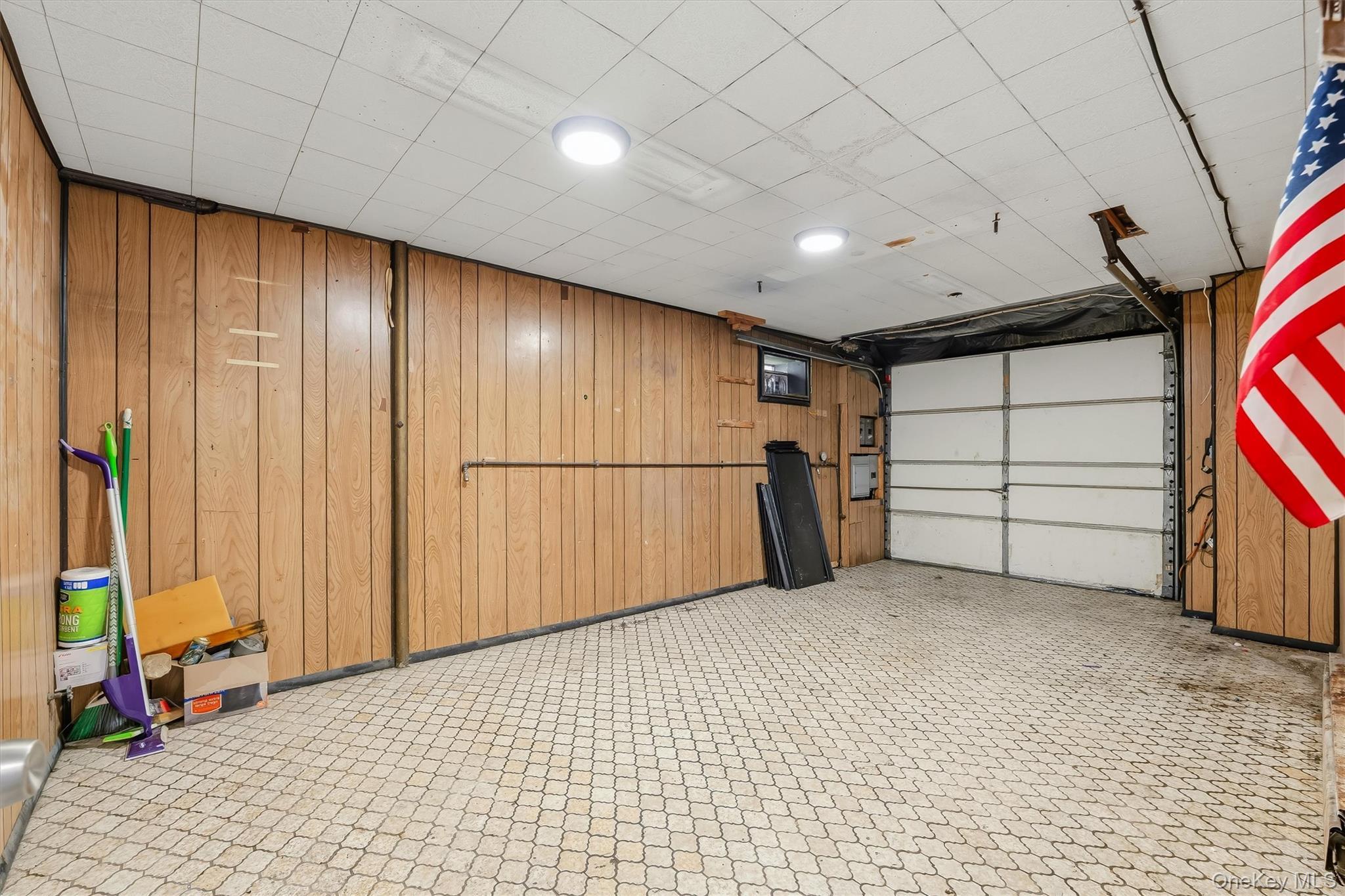 Single Family Giegerich Place Bronx, NY 10465, MLS-1024904-46