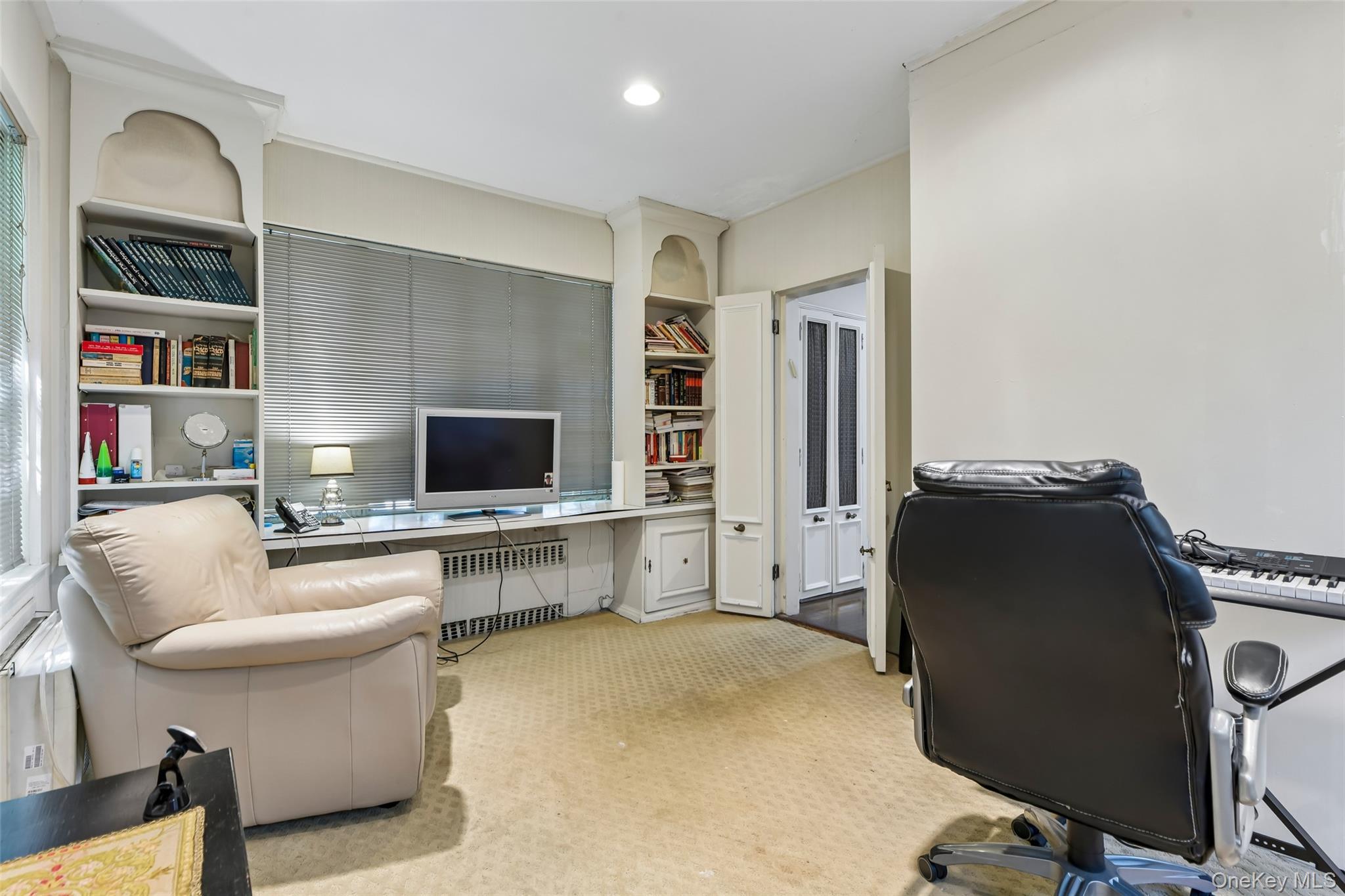 Single Family Cedarhurst Avenue Nassau County, NY 11516, MLS-1024914-19