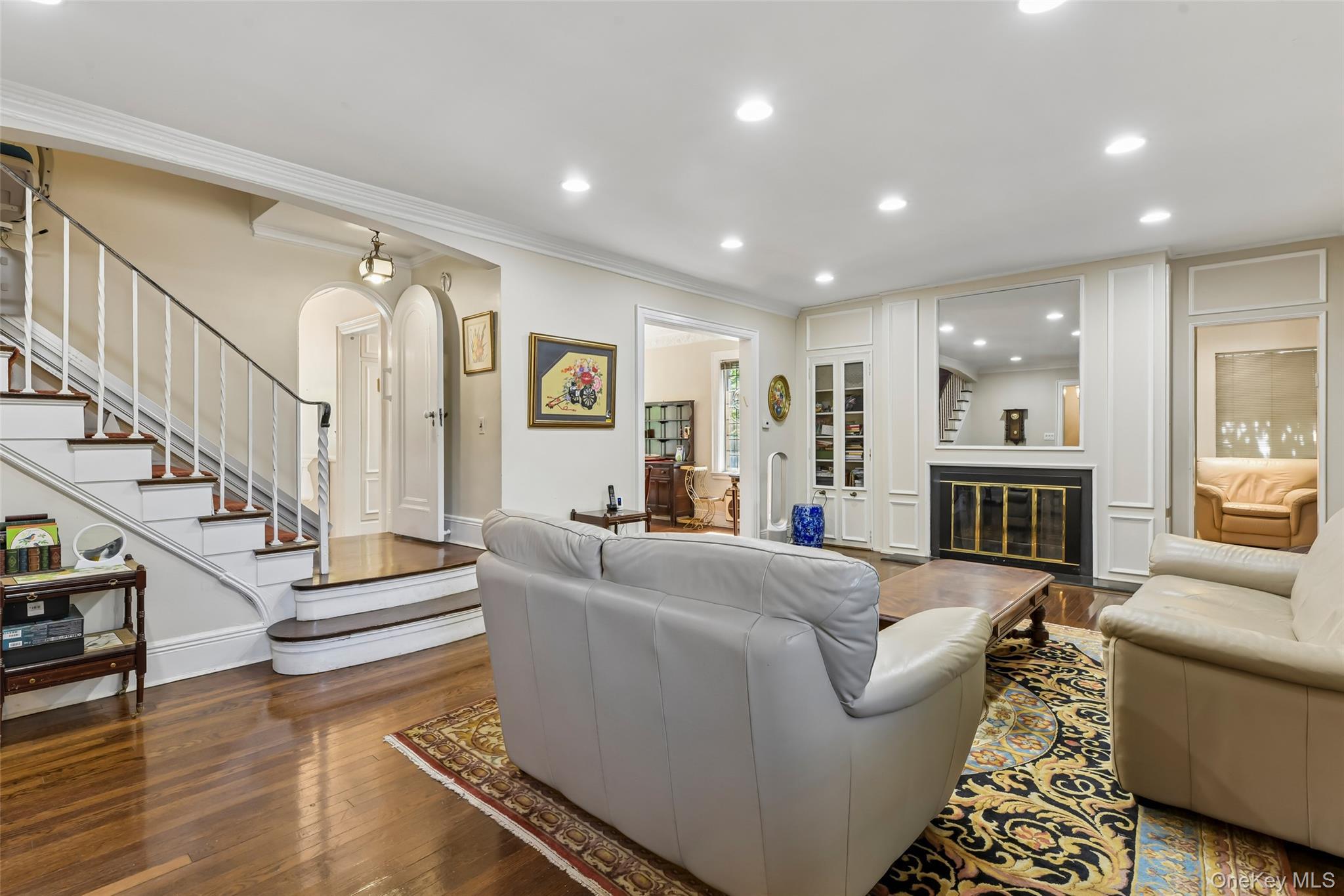 Single Family Cedarhurst Avenue Nassau County, NY 11516, MLS-1024914-5