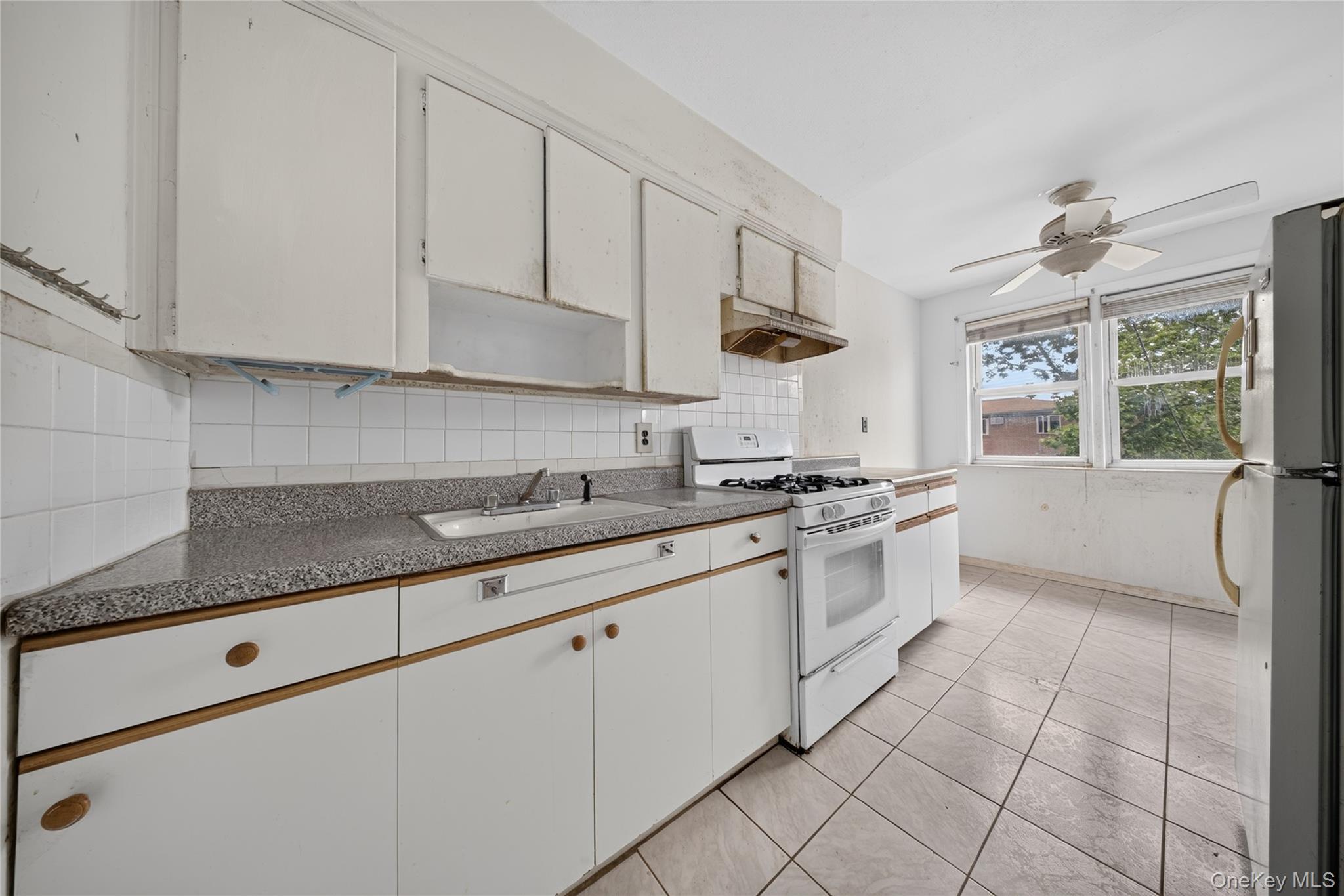 Single Family 46th Avenue Queens, NY 11361, MLS-1024931-11
