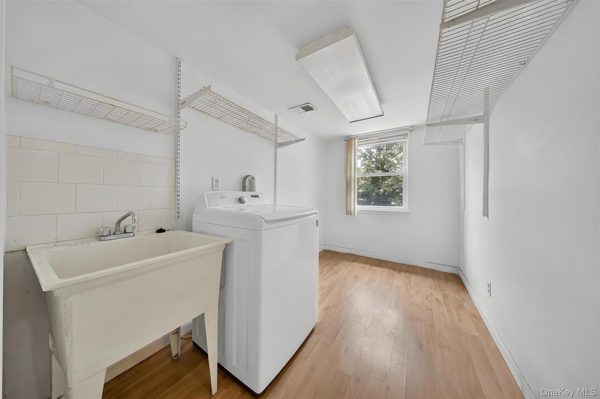 Single Family 46th Avenue Queens, NY 11361, MLS-1024931-6