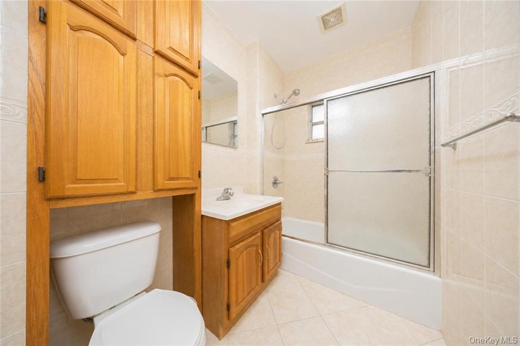 Single Family E 15th Street Brooklyn, NY 11230, MLS-1024959-18