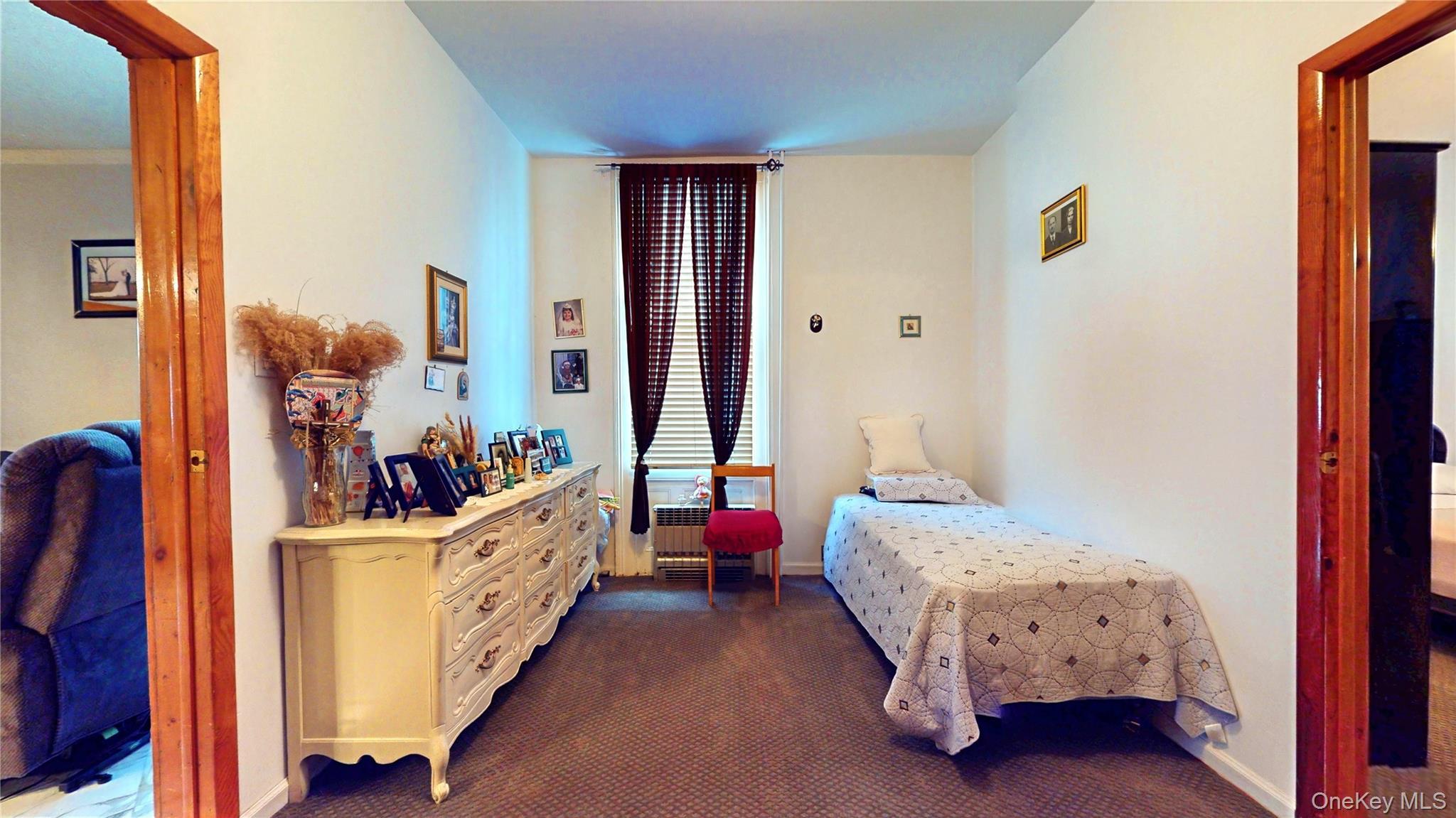 Single Family 60th Place Queens, NY 11385, MLS-1024969-14