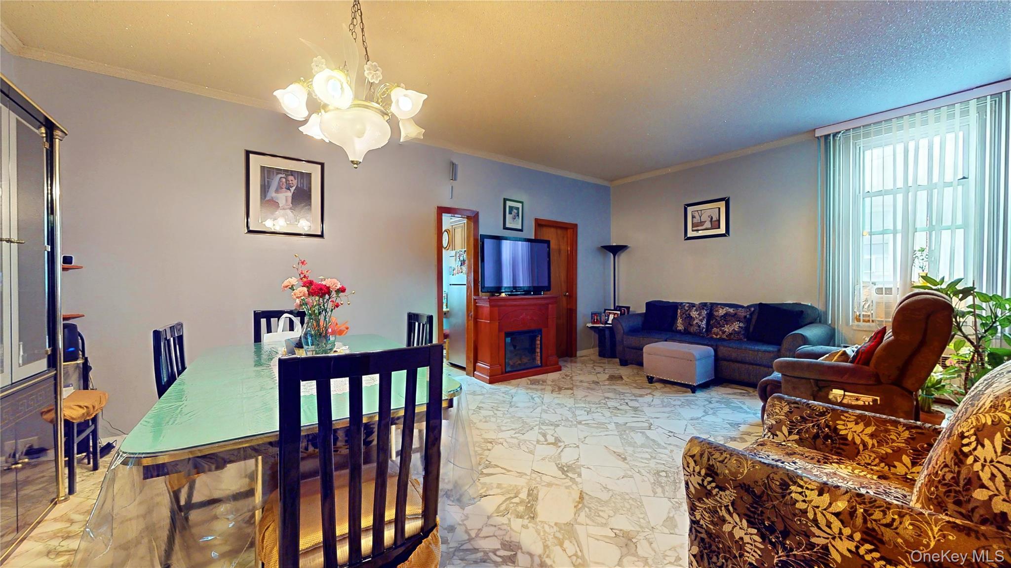 Single Family 60th Place Queens, NY 11385, MLS-1024969-7