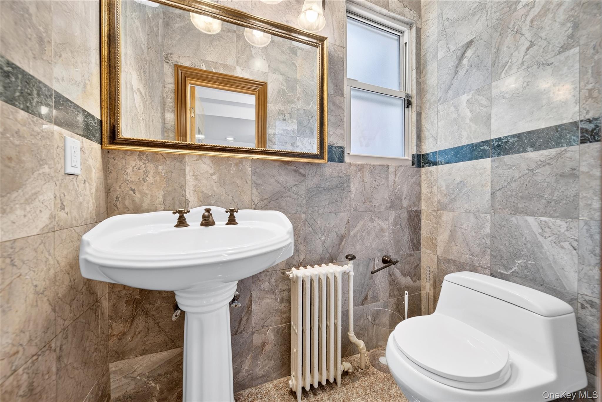 Single Family Wareham Place  Queens, NY 11432, MLS-1024985-25