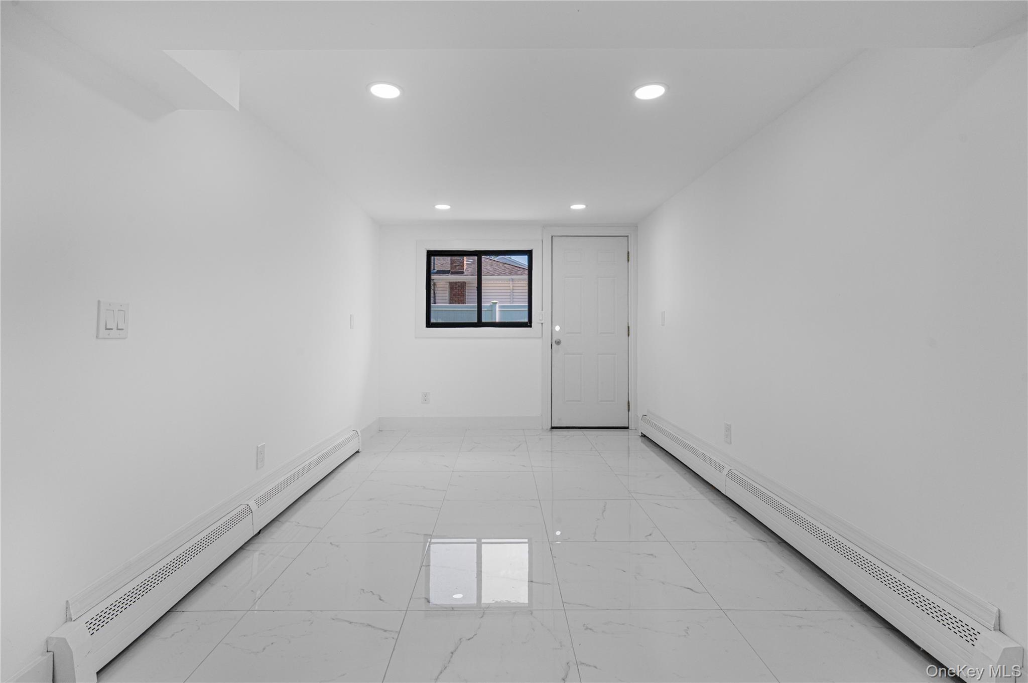 Single Family Central Park Road  Nassau County, NY 11803, MLS-1025004-36