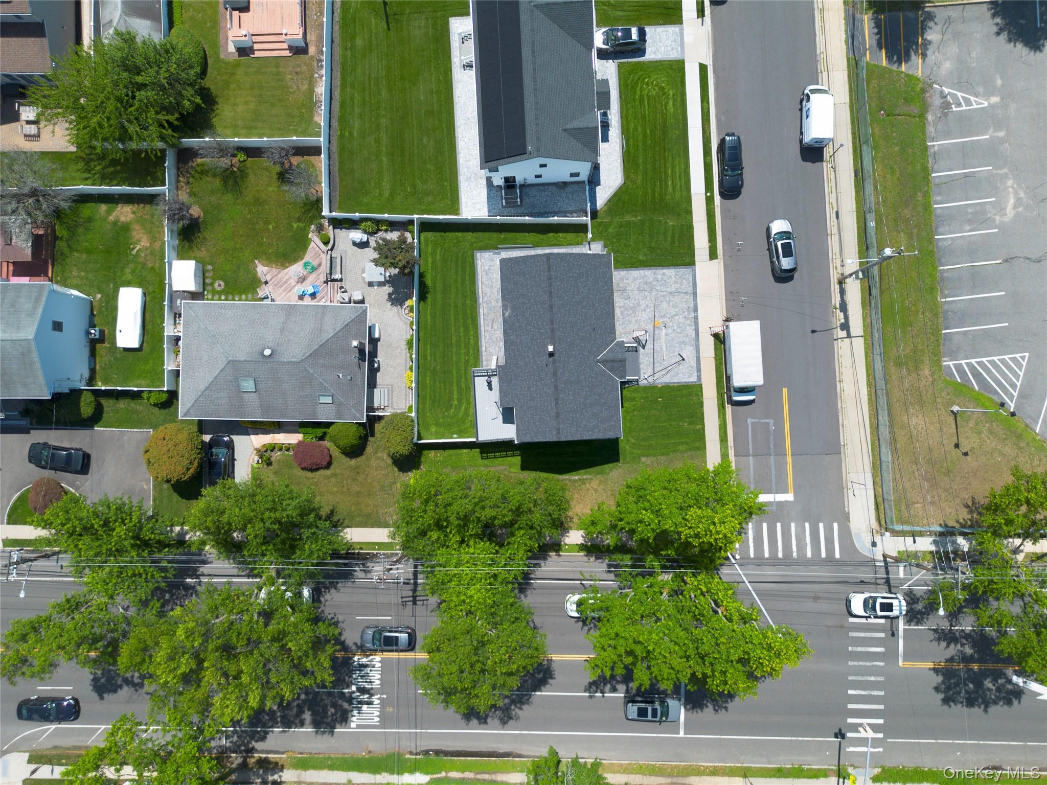 Single Family Central Park Road  Nassau County, NY 11803, MLS-1025004-43