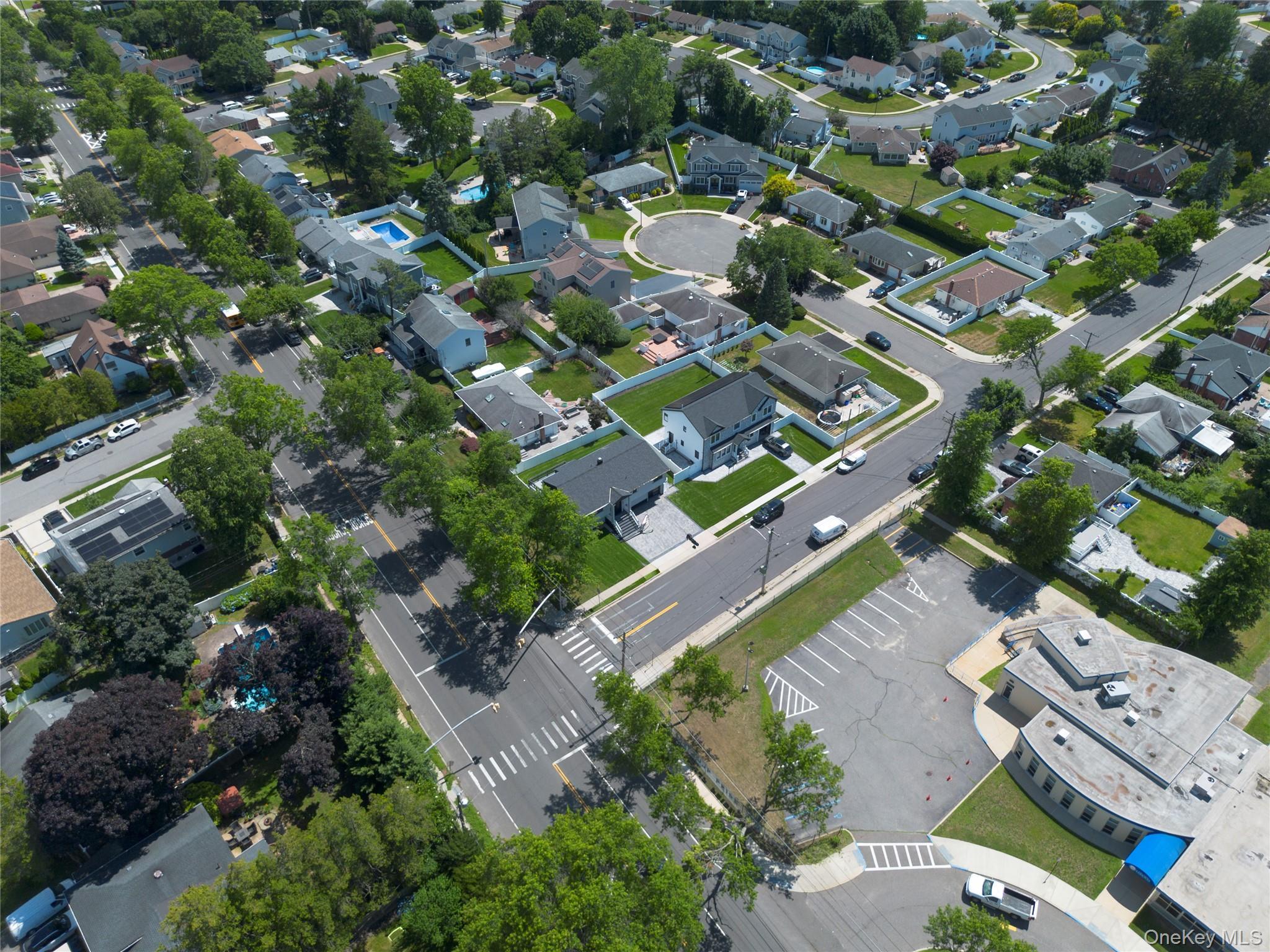 Single Family Central Park Road  Nassau County, NY 11803, MLS-1025004-46