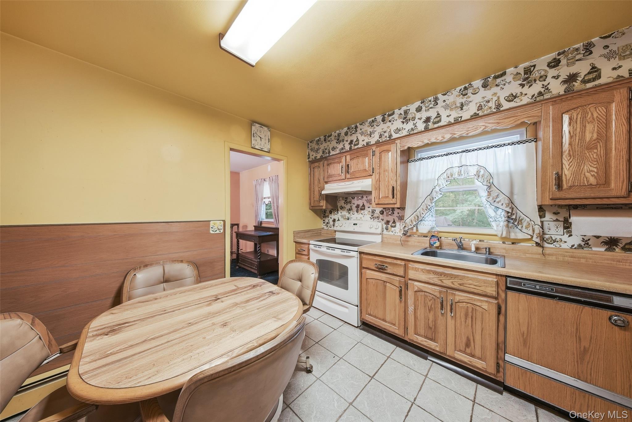 Single Family Railroad Avenue Sullivan County, NY 12747, MLS-1025011-9