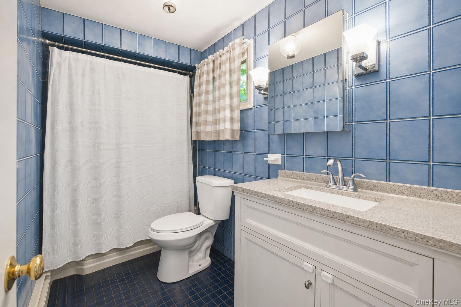 Single Family Chatham Terrace Westchester County, NY 10710, MLS-1025013-17