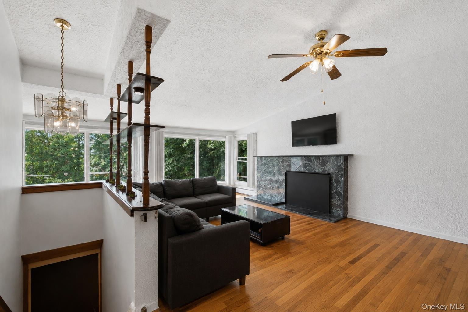 Single Family Chatham Terrace Westchester County, NY 10710, MLS-1025013-2