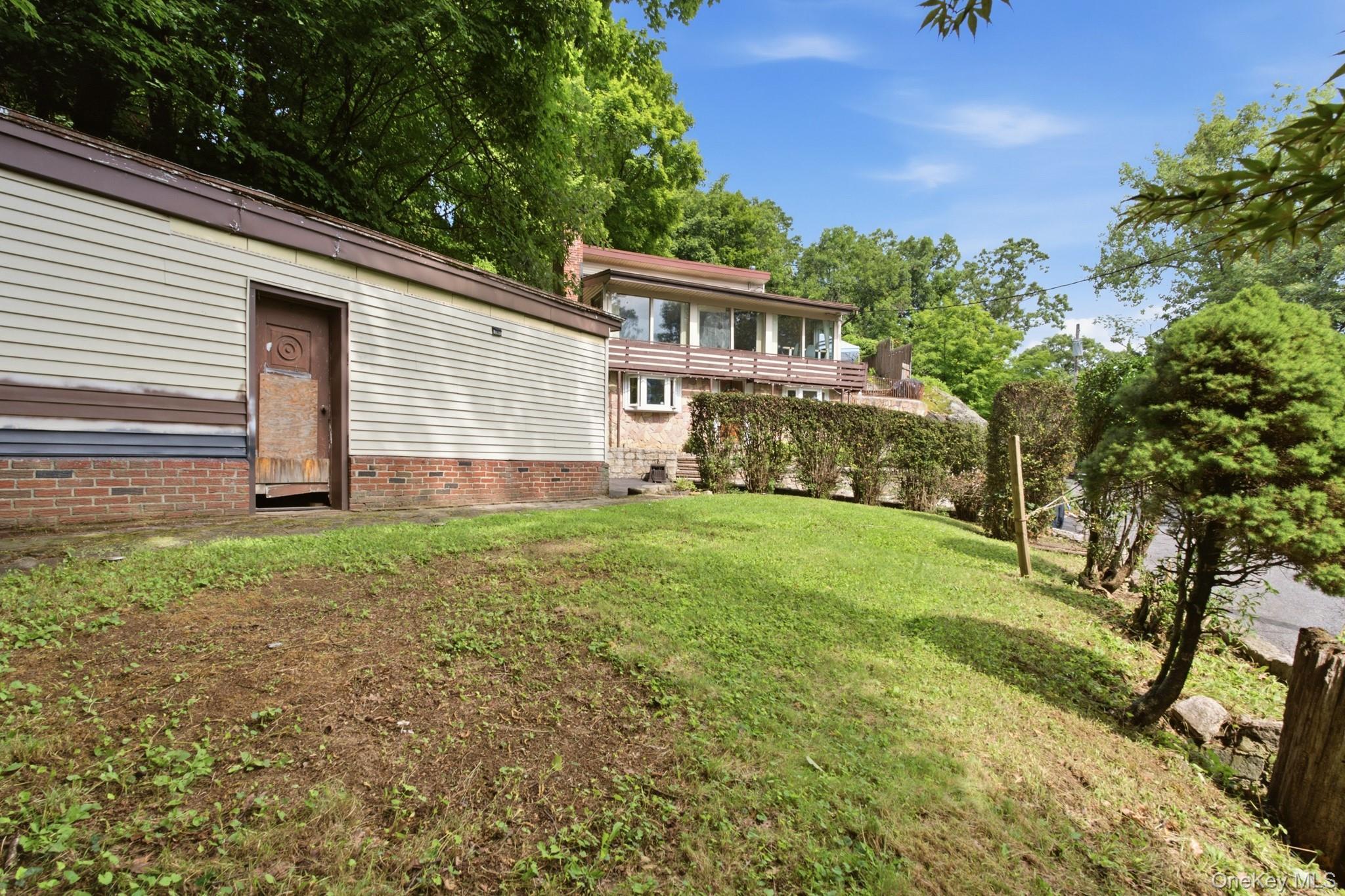 Single Family Chatham Terrace Westchester County, NY 10710, MLS-1025013-26