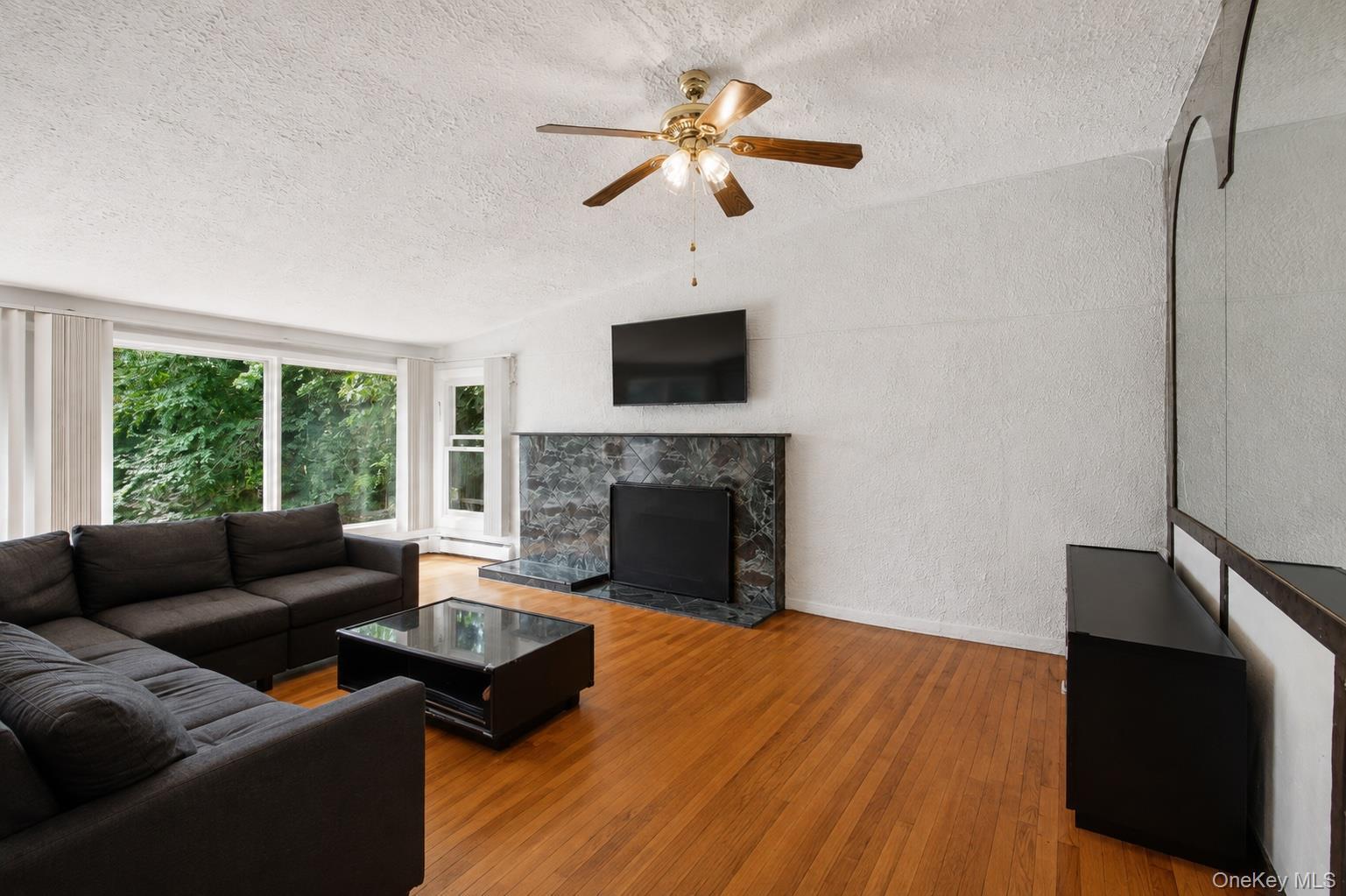 Single Family Chatham Terrace Westchester County, NY 10710, MLS-1025013-3