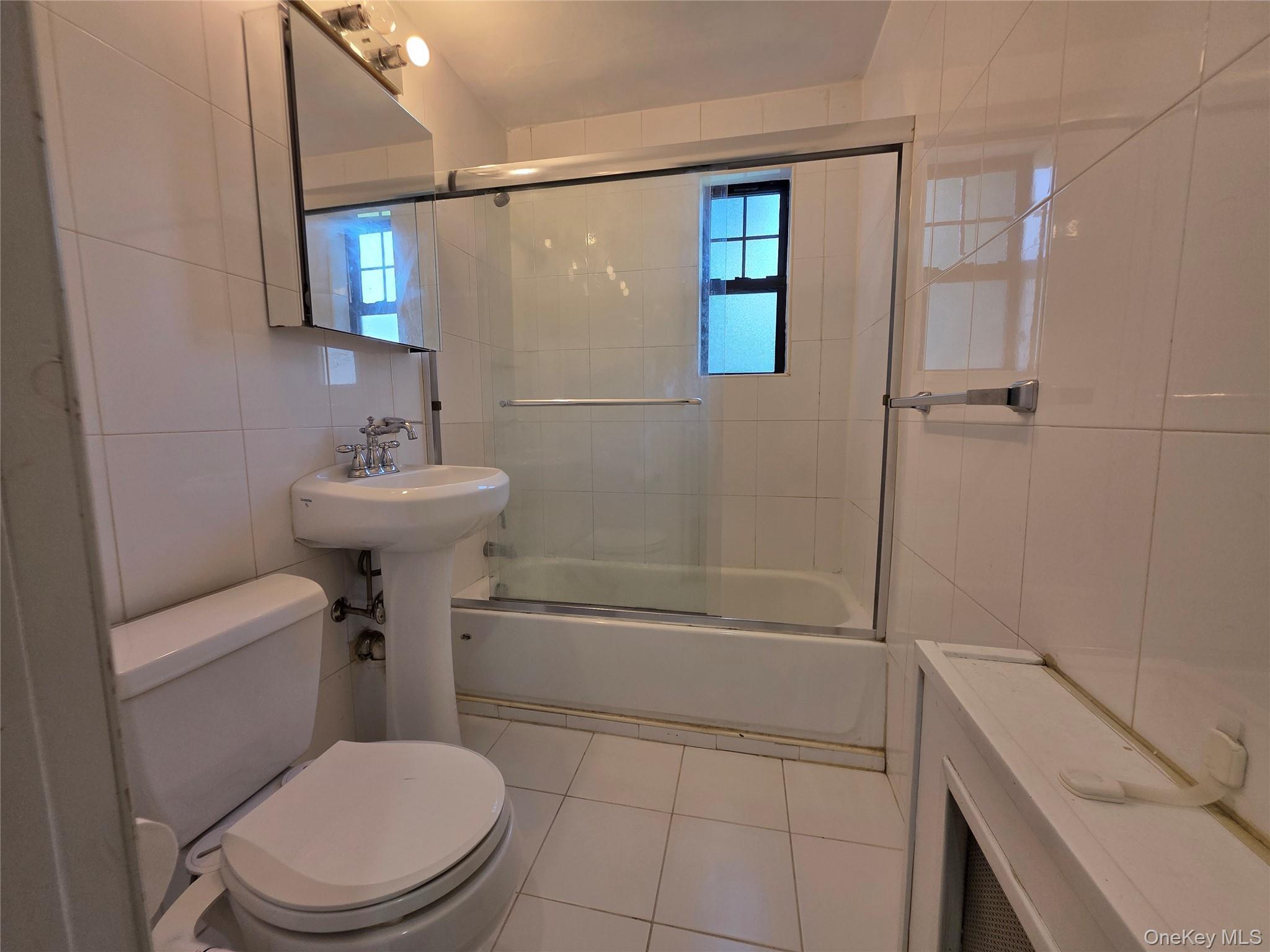 Apartment Park Drive East Queens, NY 11367, MLS-1025040-12