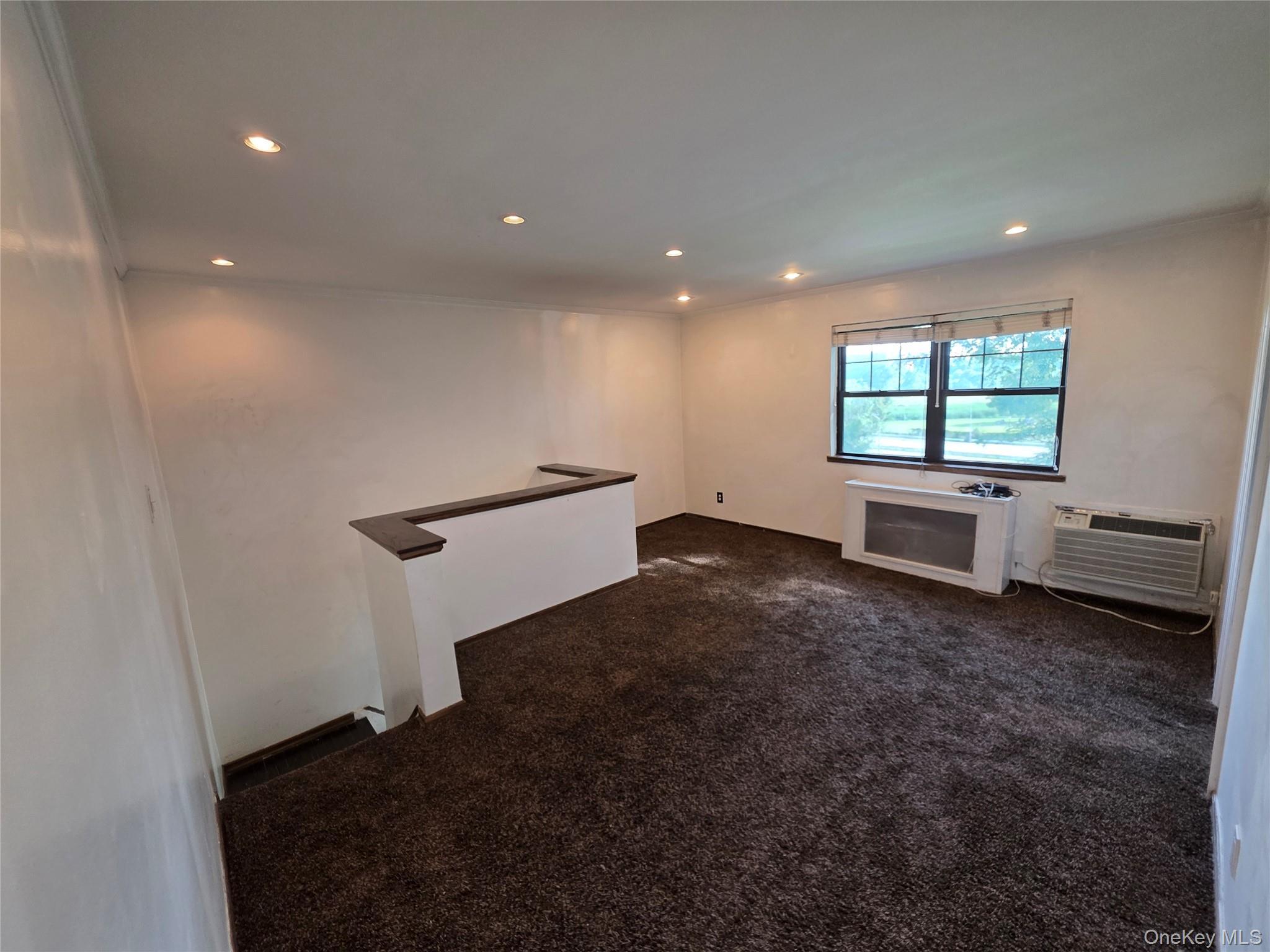 Apartment Park Drive East Queens, NY 11367, MLS-1025040-14