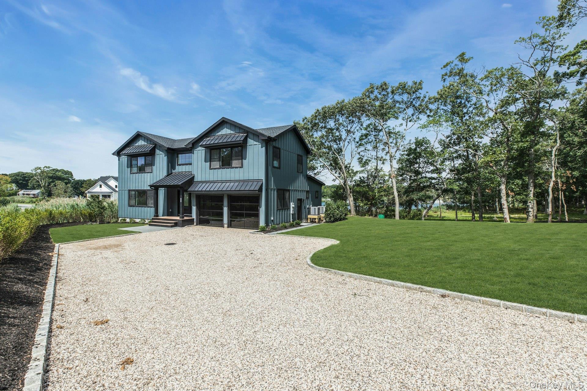 Single Family Peconic Bay Boulevard  Suffolk County, NY 11901, MLS-1025045-4