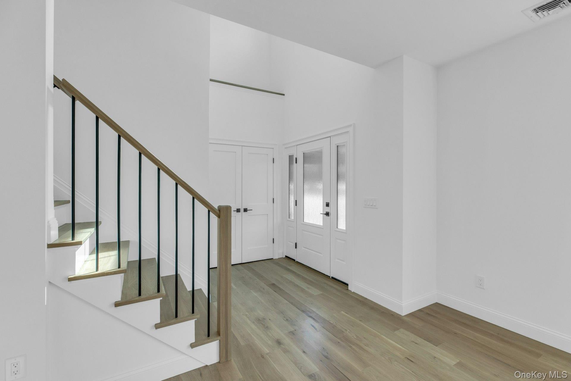 Single Family Peconic Bay Boulevard  Suffolk County, NY 11901, MLS-1025045-6