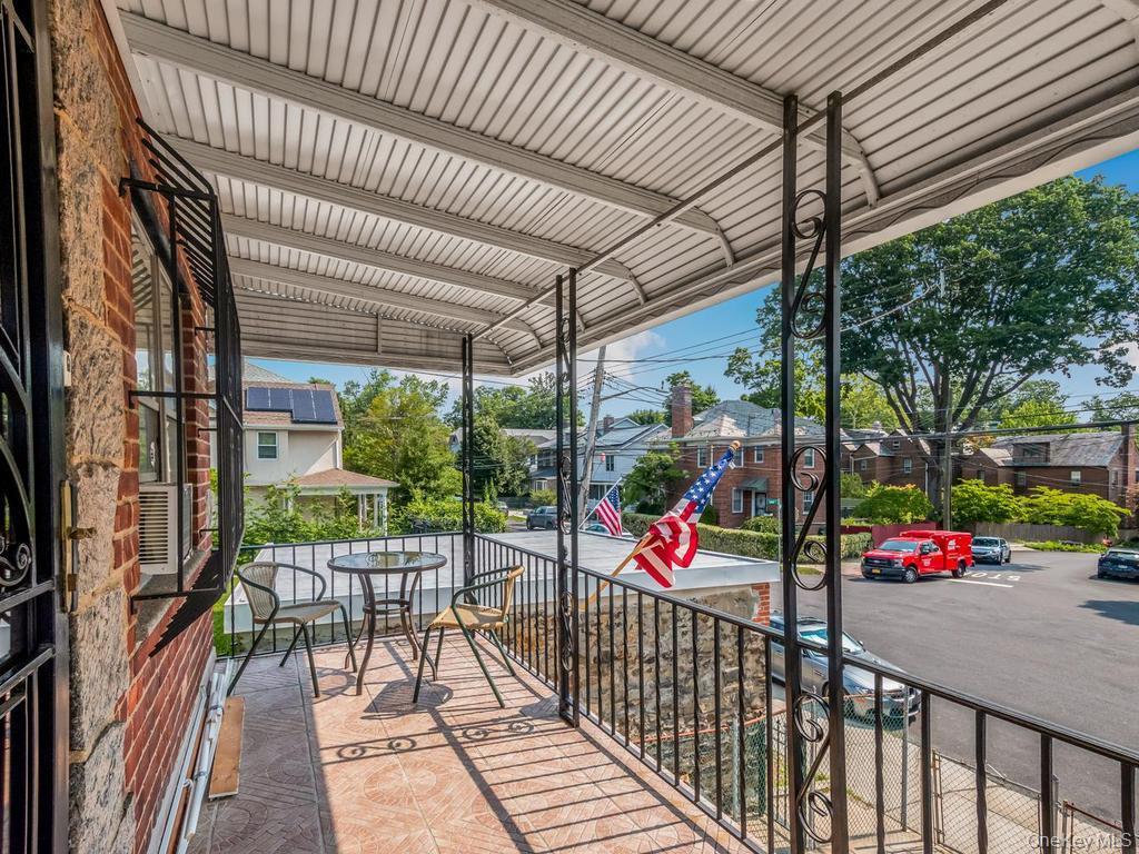 Single Family Tyndall Avenue Bronx, NY 10471, MLS-1025050-5