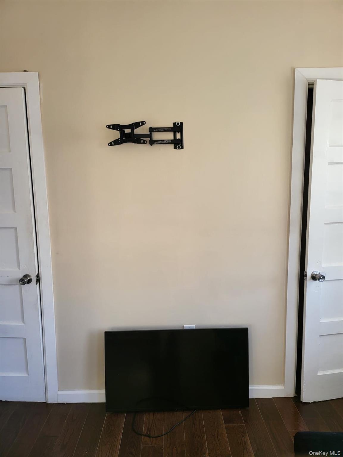 Apartment New York Avenue Brooklyn, NY 11203, MLS-1025076-2
