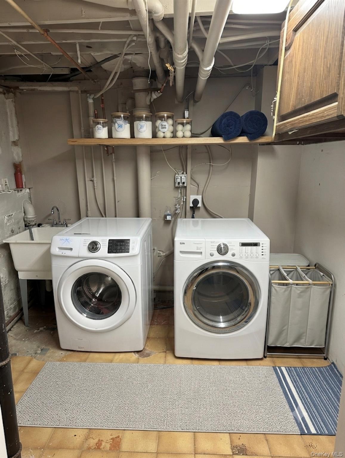 Single Family Barkley Avenue Bronx, NY 10465, MLS-1025088-9