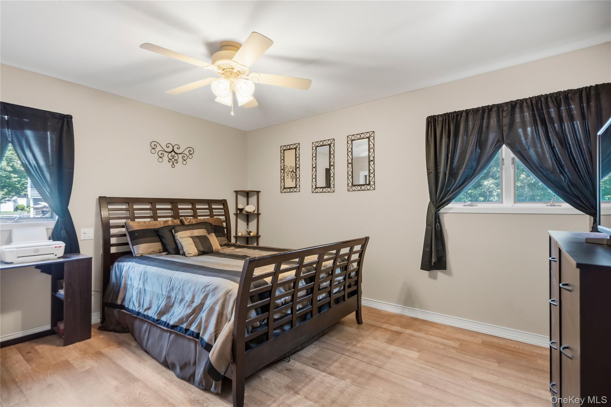Single Family Patchogue Drive  Suffolk County, NY 11778, MLS-1025098-26