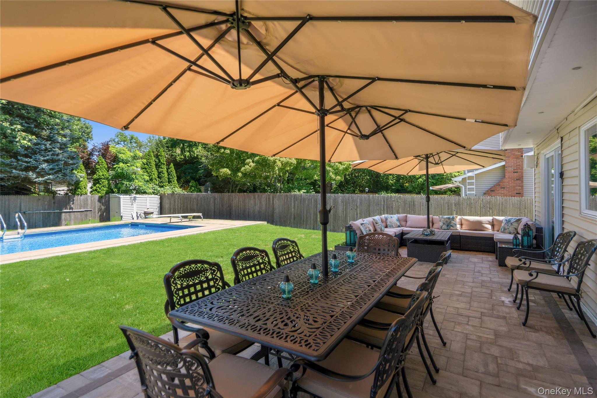 Single Family Patchogue Drive  Suffolk County, NY 11778, MLS-1025098-29