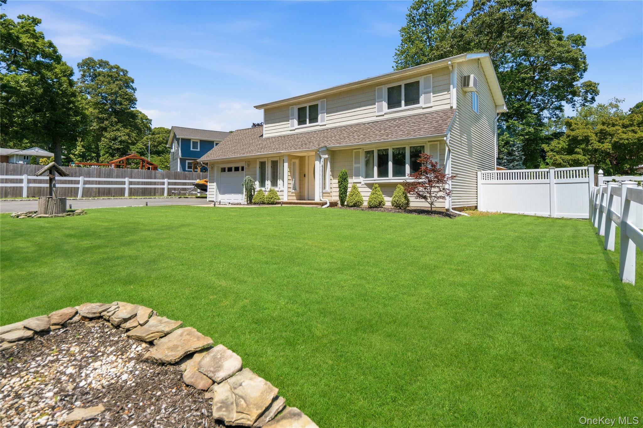 Single Family Patchogue Drive  Suffolk County, NY 11778, MLS-1025098-3