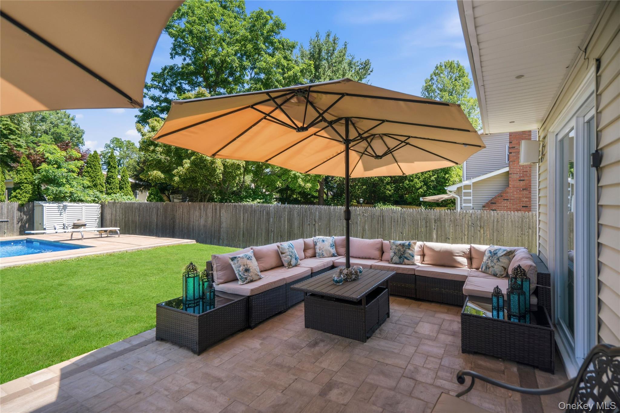 Single Family Patchogue Drive  Suffolk County, NY 11778, MLS-1025098-30